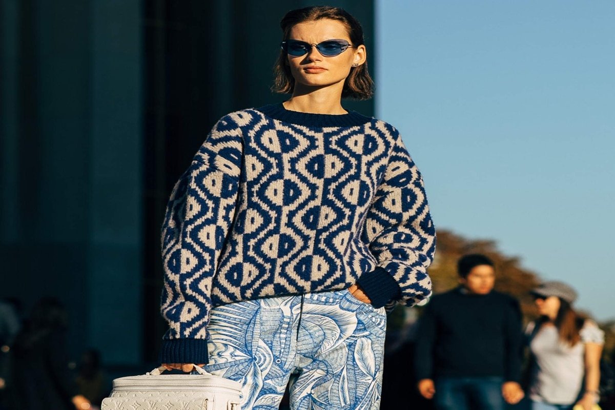 Bold Prints and Pattern Clashing Spring Outfits