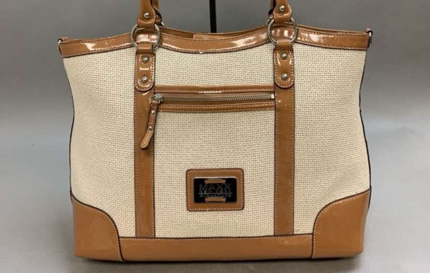 is Maxx New York handbags out of business