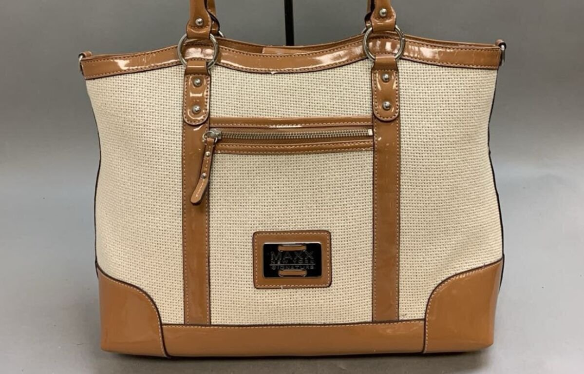 is Maxx New York handbags out of business